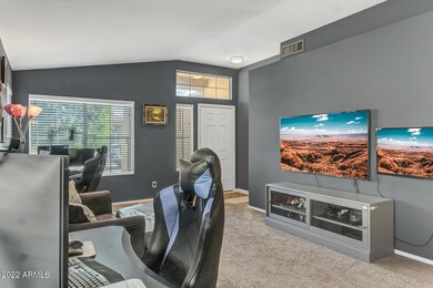 926 E Carla Vista Place, Chandler, AZ 85225 - photo 4