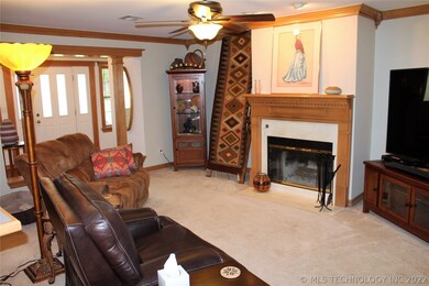 Spacious living room!