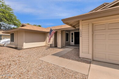 4-web-or-mls-1908-w-manor-st