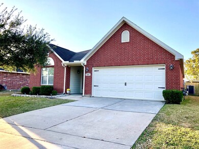 8919 Durham Manor Ln, Houston, TX 77075 - photo 3