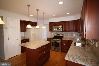 9412 Painted Tree Dr, Randallstown, MD 21133 - photo 6