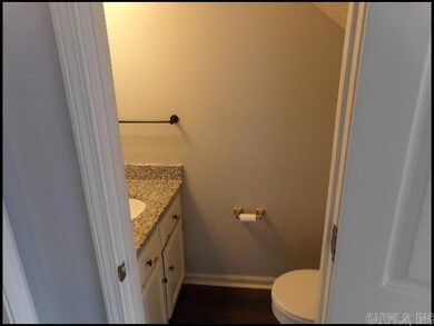 1809 Reservoir Rd, Little Rock, AR 72227 - photo 5