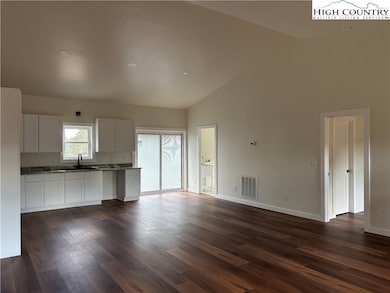 179 High Meadows Ln, Fleetwood, NC 28626 - photo 5