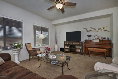 7096 W Sonoma Way Florence AZ-large-007-