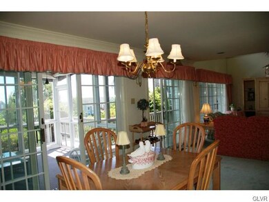 7317 Meadow Ln unit 13, Canadensis, PA 18325 - photo 5