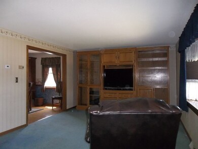 173 Oak St, Shrewsbury, MA 01545 - photo 6