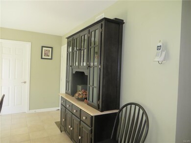 792 Hunter Rd, Easton, PA 18040 - photo 6