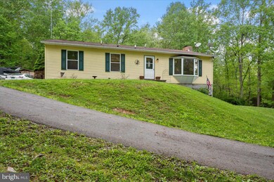 12532 Seavolt Rd, Hancock, MD 21750 - photo 3