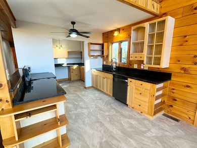 603 Trucott Rd, Derby Line, VT 05830 - photo 4