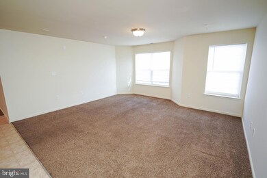30630 Umes Blvd unit V-204, Princess Anne, MD 21853 - photo 5