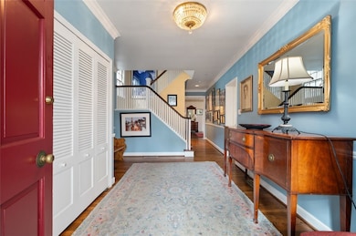 8 Dunmoyle Place, Pittsburgh, PA 15217 - photo 3