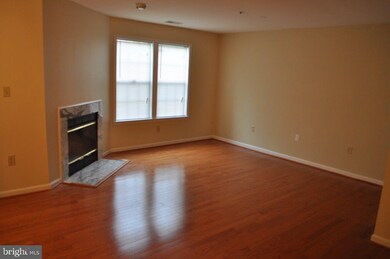 14222 Jib St unit 11, Laurel, MD 20707 - photo 3
