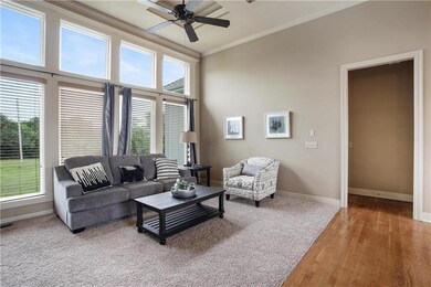 1556 Brompton Ln, Raymore, MO 64083 - photo 4