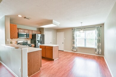 1427 Barras St, Alvin, TX 77511 - photo 7