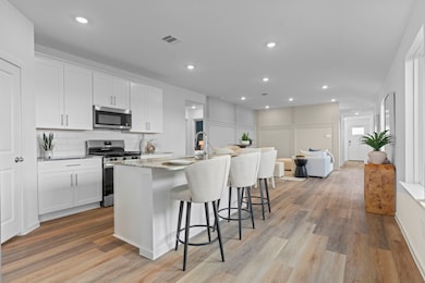 2426 Jasper Breeze, Iowa Colony, TX 77583 - photo 4