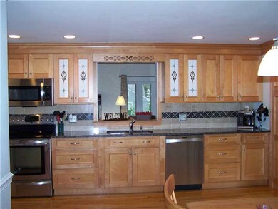 20 Kearsarge Dr, Cranston, RI 02920 - photo 7