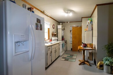 146 Old Brunswick Rd, Gardiner, ME 04345 - photo 2