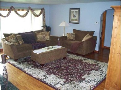 2313 Highland Rd, Anderson, IN 46012 - photo 3