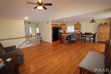 10822 N Dorset St unit 14A, Peoria, IL 61615 - photo 7