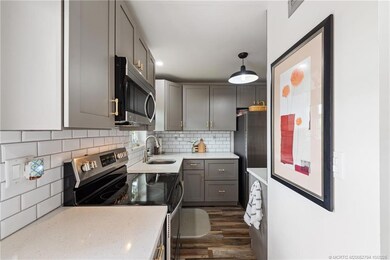 1981 SW Palm City Rd unit 42C, Stuart, FL 34994 - photo 4