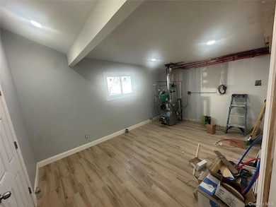 11 Belfry Ln, Hicksville, NY 11801 - photo 4