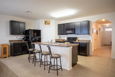All appliances stay with home (Fridge, Microwave, 