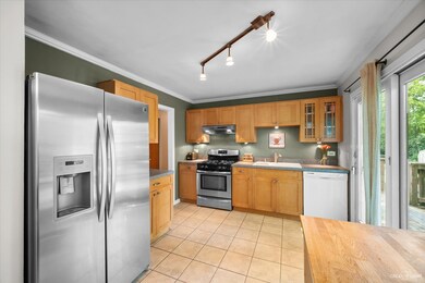 1500 E Elm St, Wheaton, IL 60189 - photo 7