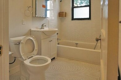 19 Pleasant St unit 21, Cambridge, MA 02139 - photo 4