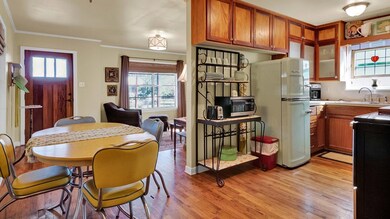 207 W Park St, Fredericksburg, TX 78624 - photo 5