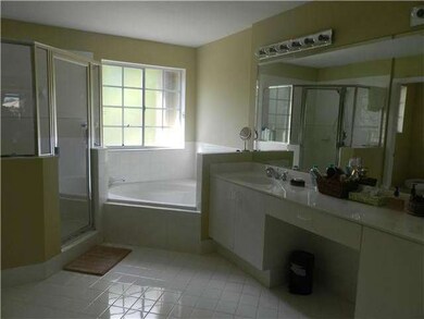 11350 NW 72nd Ln, Doral, FL 33178 - photo 6