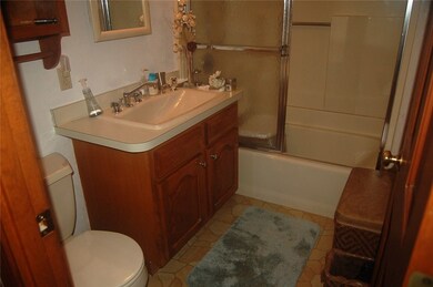 1st Floor Bathroom