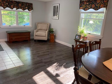 Dining Rm