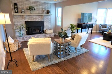 8017 Nicky Ct, Laurel, MD 20723 - photo 7