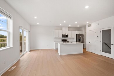 193 Huntington Dr, Waconia, MN 55387 - photo 5