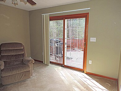 109 Moonbeam Cir, Hawley, PA 18428 - photo 7