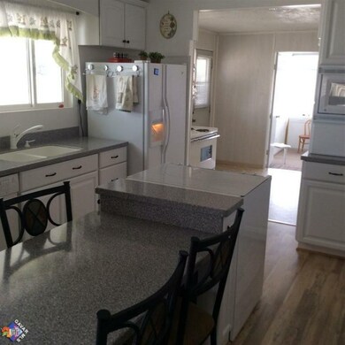 3545 Mojave Tropico Rd, Rosamond, CA 93560 - photo 6