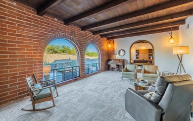 Living Room w/Arched Windows