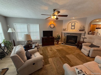 16106 Lancaster Way, Holly, MI 48442 - photo 3