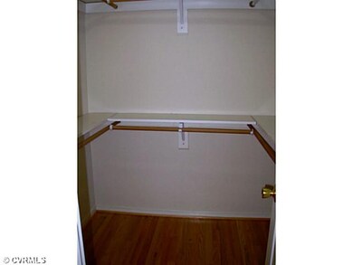 Master Bedroom - Big Walk-in closet