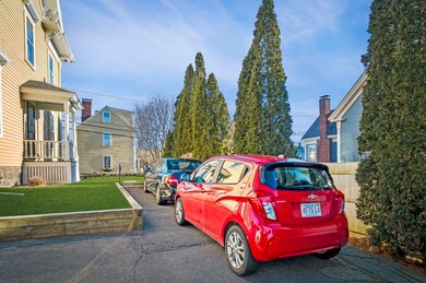 8 High St unit 1, Marblehead, MA 01945 - photo 5