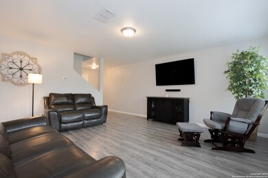 3775 Hideaway Green, San Antonio, TX 78261 - photo 6