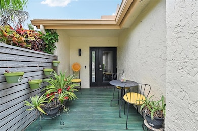 4314 Acacia Cir, Coconut Creek, FL 33066 - photo 2