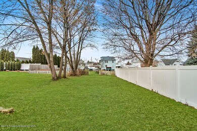 207 Willow St, Dunmore, PA 18512 - photo 6