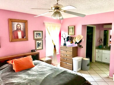 10105 Woodway Dr, El Paso, TX 79925 - photo 6