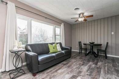 284 Foote St SW, Cedar Rapids, IA 52404 - photo 6