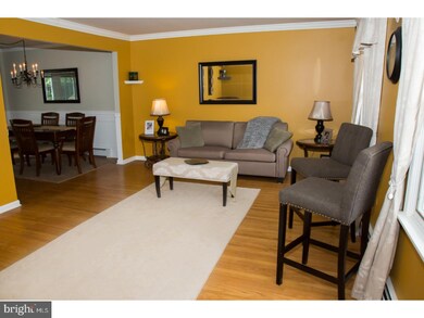 1110 Strathmann Dr, Southampton, PA 18966 - photo 4