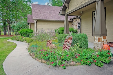 225 Royal Pines Dr, Lufkin, TX 75904 - photo 3