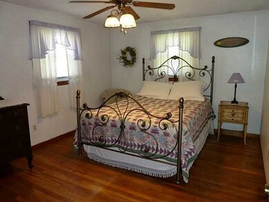 56 Perkins St, Warwick, RI 02886 - photo 6