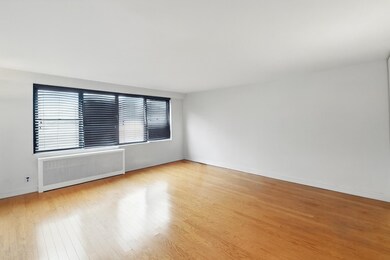 The Lenox unit 207, Union City, NJ 07087 - photo 2