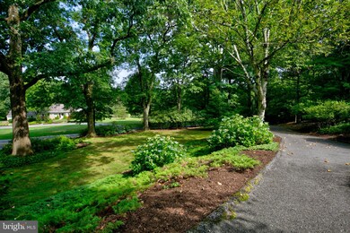 473 Mount Penn Rd, Reading, PA 19607 - photo 4